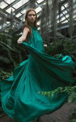 Mac Duggal 26926 Dress -THE DRESS WARE HOUSE lifestyle 26926 springgreen 1 1800x1800copy